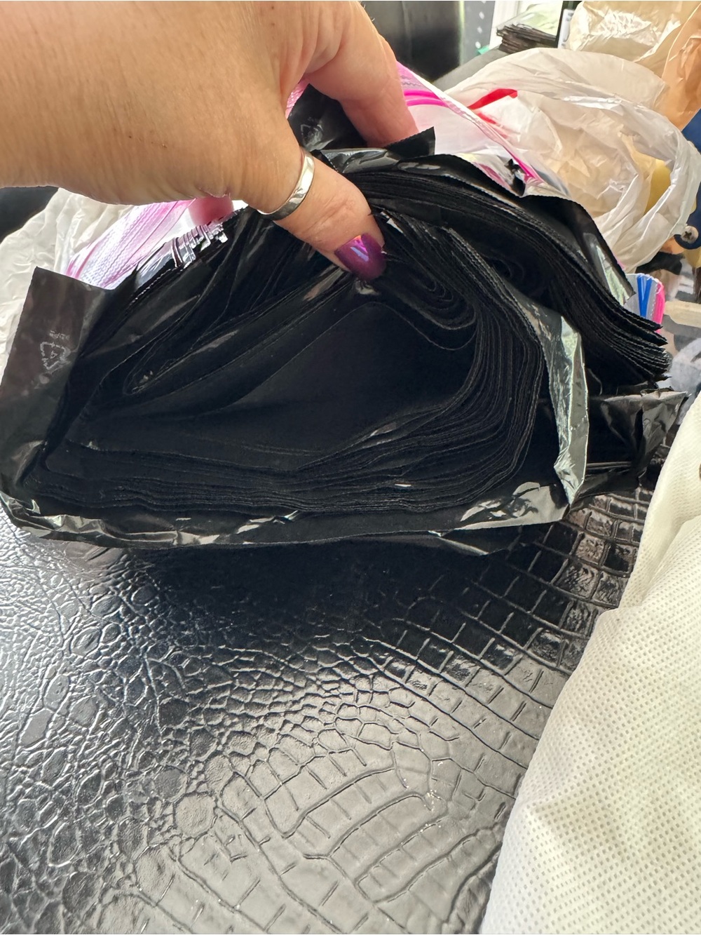 Huge lot 200-300 Black plastic bags great for sales/ business owners 12x9
